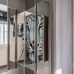HH Victoria Luxury